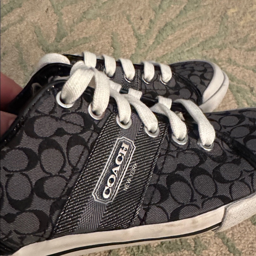 Coach France’s signature canvas low profile tennis shoes six NWOB